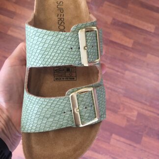 Broom skære ned Grand Smarte bio sandaler i krokodille skind look grøn – HS-Shoppen