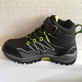 Drengestøvle med let for og tex membran fra D. T. New York nu kun 200kr